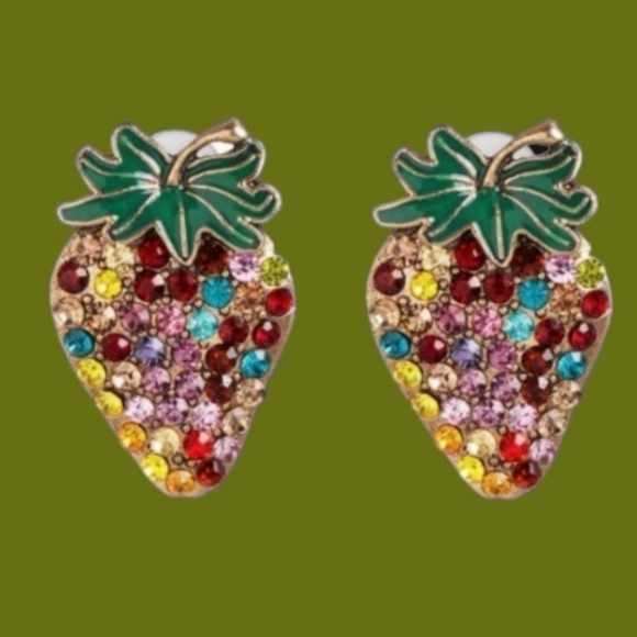 Jewelry - Strawberry earring